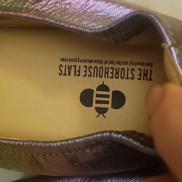 Womens Storehouse flats - Picture 2 of 3